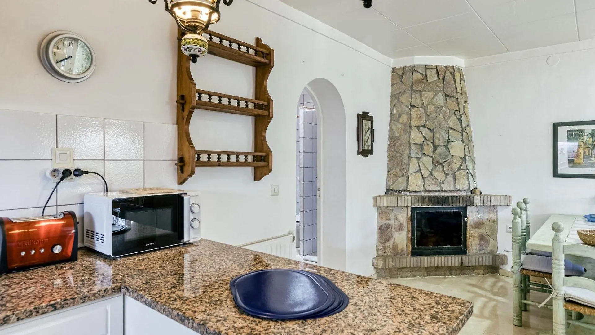 Art- Apartamentos Revilla Tacke G Empuriabrava Španělsko